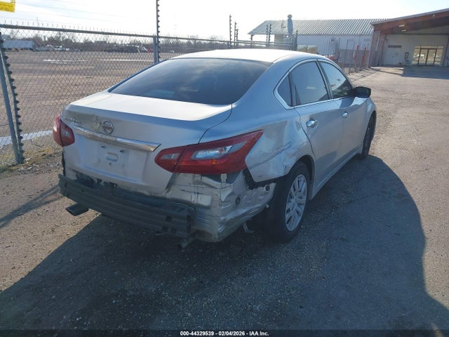 1N4AL3AP0JC161303 Nissan Altima 2.5 S