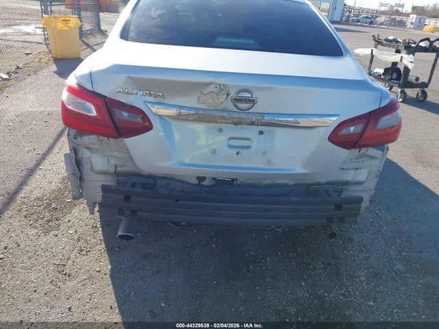 1N4AL3AP0JC161303 Nissan Altima 2.5 S