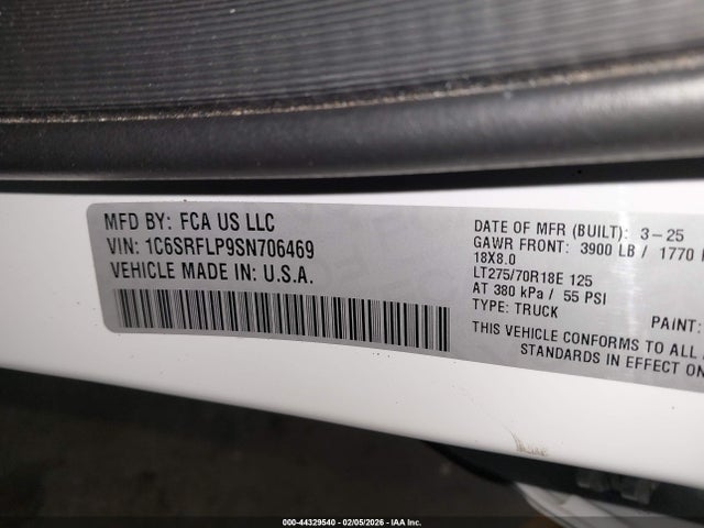 2025 RAM 1500 1C6SRFLP9SN706469 Photo 8