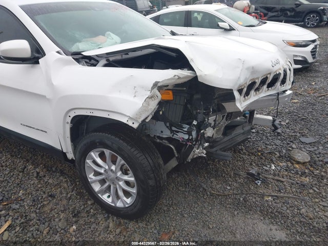 2021 Jeep Cherokee Latitude 4x4 მანქანა იყიდება აუქციონზე, vin: 1C4PJMCB7MD154445, აუქციონის ნომერი: 44329567