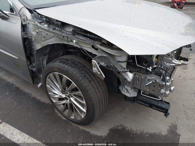 2021 Lexus Es 350 Ultra Luxury მანქანა იყიდება აუქციონზე, vin: 58AFZ1B14MU108572, აუქციონის ნომერი: 44329568