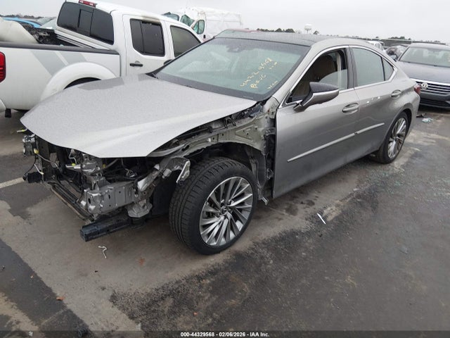2021 Lexus Es 350 Ultra Luxury მანქანა იყიდება აუქციონზე, vin: 58AFZ1B14MU108572, აუქციონის ნომერი: 44329568
