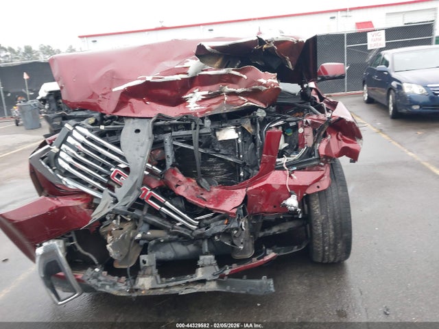 44329582 :رقم المزاد ، 1GKS1BKC4JR320237 vin ، 2018 Gmc Yukon Slt مزاد بيع