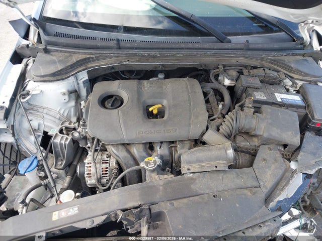 5NPD84LF7LH605562 Hyundai Elantra Value Edition