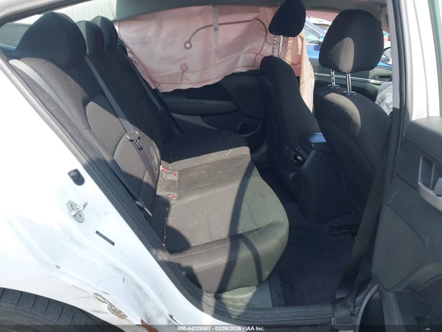 5NPD84LF7LH605562 Hyundai Elantra Value Edition