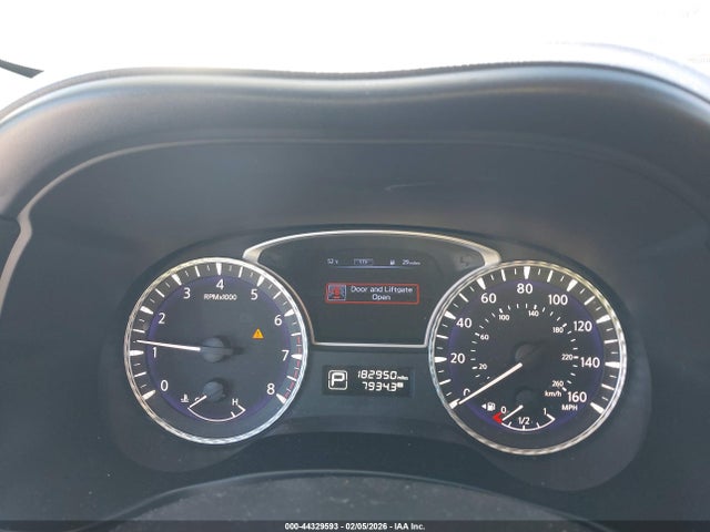 44329593 :رقم المزاد ، 5N1DL0MN1JC523893 vin ، 2018 Infiniti Qx60 مزاد بيع