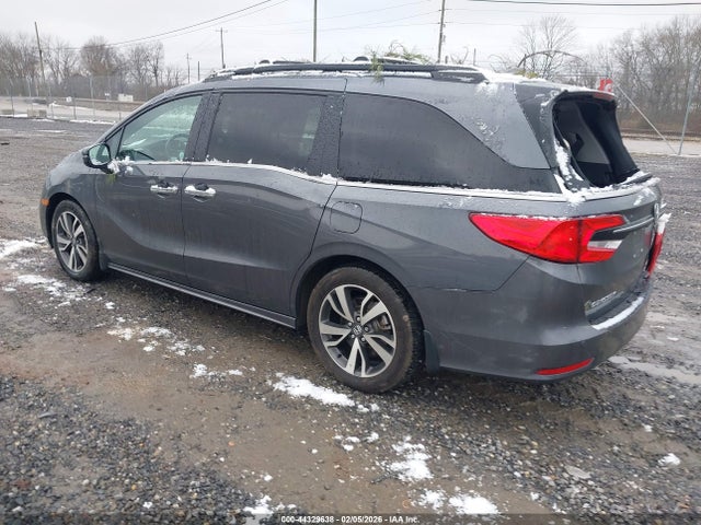 Honda Odyssey Touring 2023 5FNRL6H89PB065680 Image 3