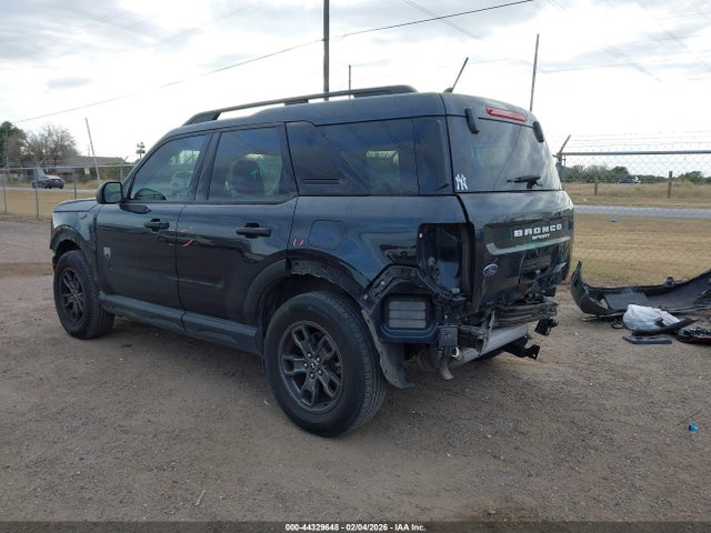 2022 FORD BRONCO SPORT 3FMCR9B62NRD38947 Photo 2
