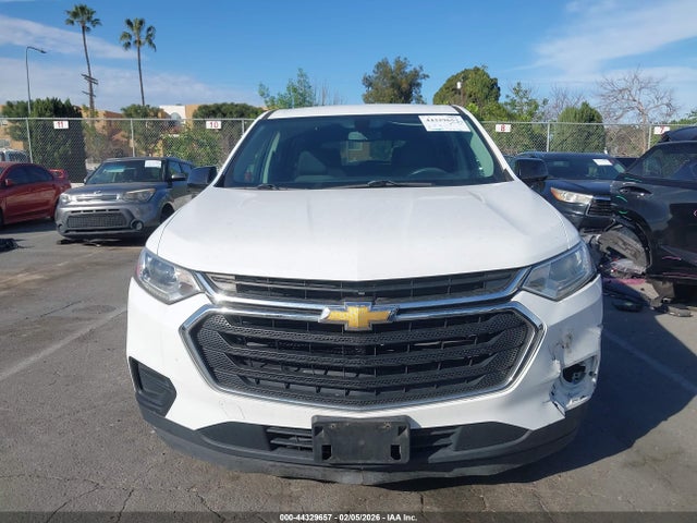 Chevrolet Traverse Ls 2019 1GNERFKW2KJ173412 Image 12