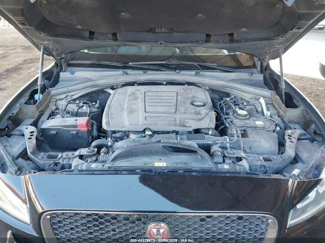 Jaguar F-pace 30t Premium 2018 SADCJ2GX9JA236784 Image 10