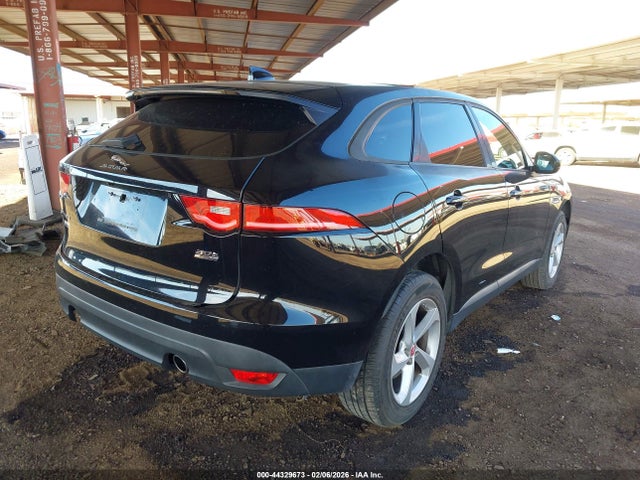 Jaguar F-pace 30t Premium 2018 SADCJ2GX9JA236784 Image 4
