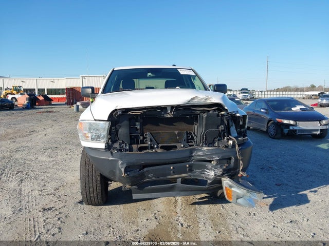 Продажа на аукционе авто 2017 Ram 2500 Tradesman  4x4 8' Box, vin: 3C6UR5HJ3HG571305, номер лота: 44329700