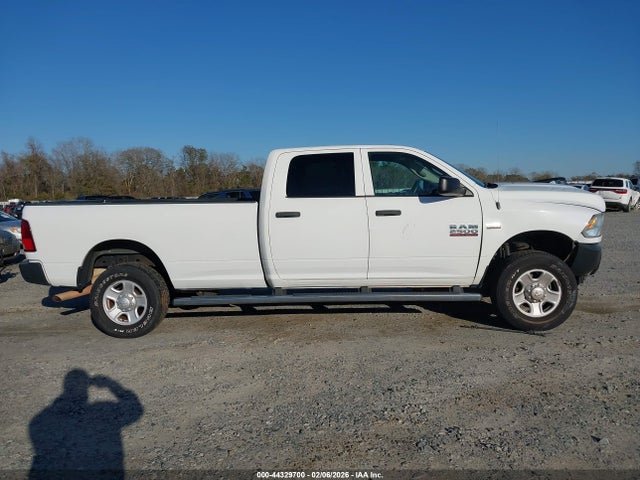 Продажа на аукционе авто 2017 Ram 2500 Tradesman  4x4 8' Box, vin: 3C6UR5HJ3HG571305, номер лота: 44329700