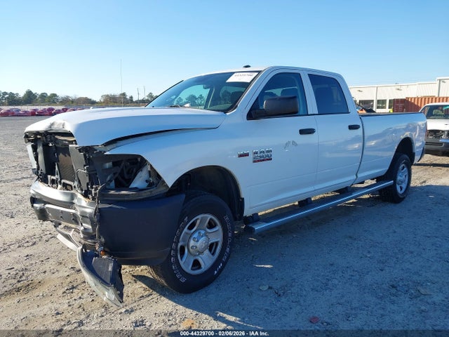 Продажа на аукционе авто 2017 Ram 2500 Tradesman  4x4 8' Box, vin: 3C6UR5HJ3HG571305, номер лота: 44329700