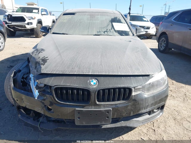 2016 Bmw 320i მანქანა იყიდება აუქციონზე, vin: WBA8E1G56GNU10808, აუქციონის ნომერი: 44329701