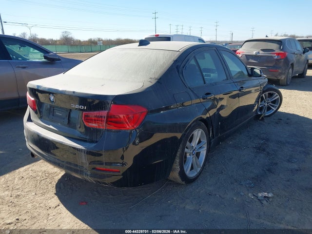2016 BMW 320I WBA8E1G56GNU10808 Photo 3