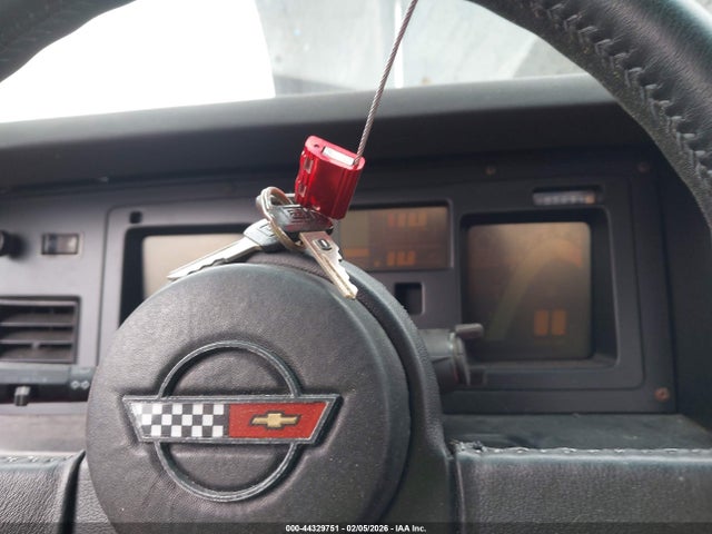 1987 CHEVROLET CORVETTE 1G1YY3181H5100326 Photo 10