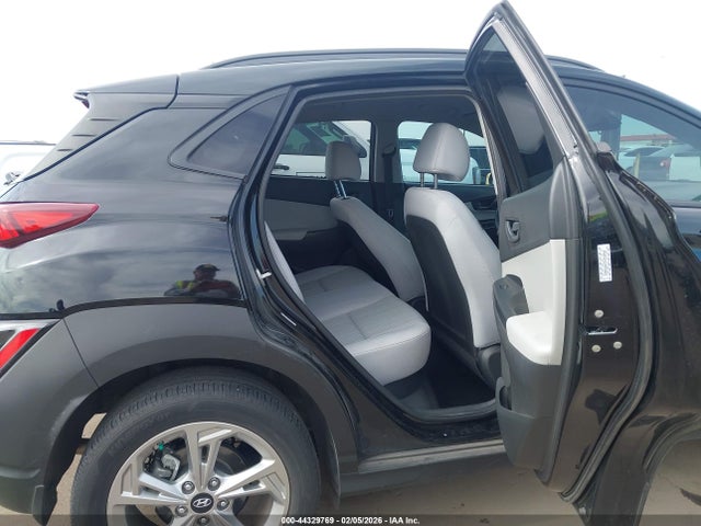 KM8K62AB7PU930950 Hyundai Kona Sel