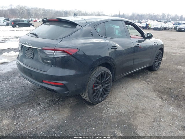 ZN661ZUM3NX402763 Maserati Levante Modena S