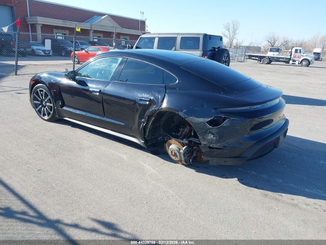 2023 PORSCHE TAYCAN WP0AA2Y1XPSA13589 Photo 2