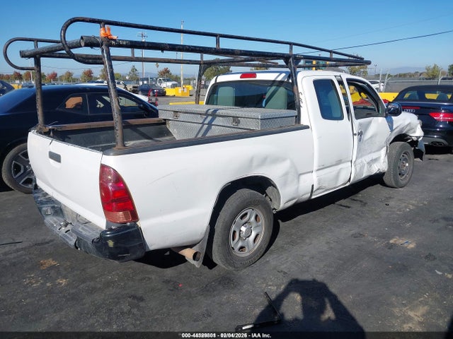 Toyota Tacoma 2014 5TFTX4CN6EX041738 Image 4