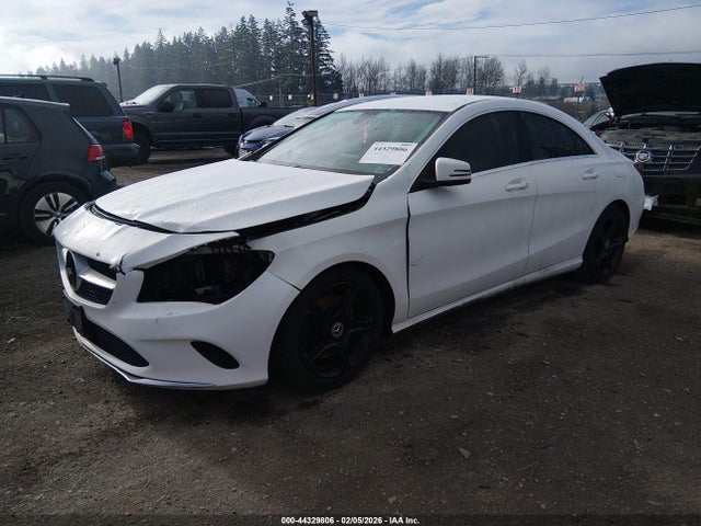 2018 MERCEDES-BENZ CLA 250 WDDSJ4EB8JN646212 Photo 1