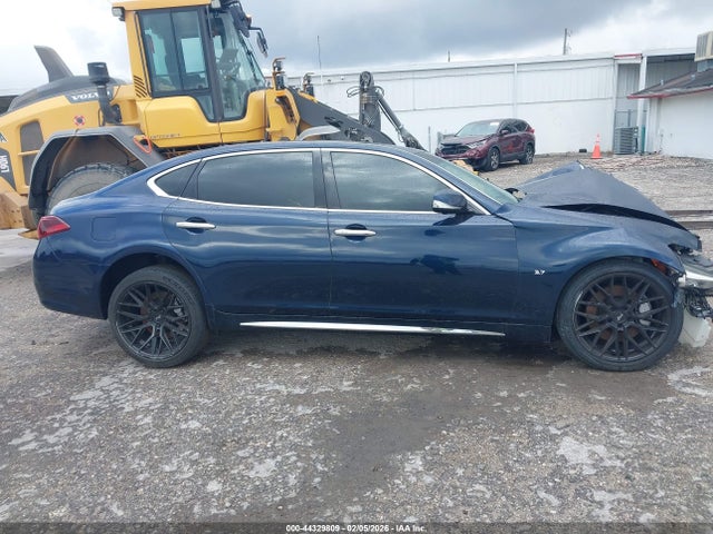 2018 Infiniti Q70l 3.7x Luxe მანქანა იყიდება აუქციონზე, vin: JN1BY1PR3JM370674, აუქციონის ნომერი: 44329809