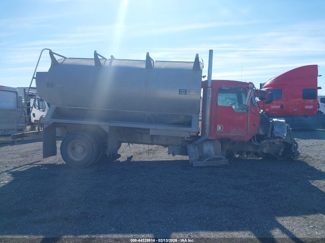 Продажа на аукционе авто 1998 Kenworth Construction T300, vin: 3BKMHD7X2WF791071, номер лота: 44329814