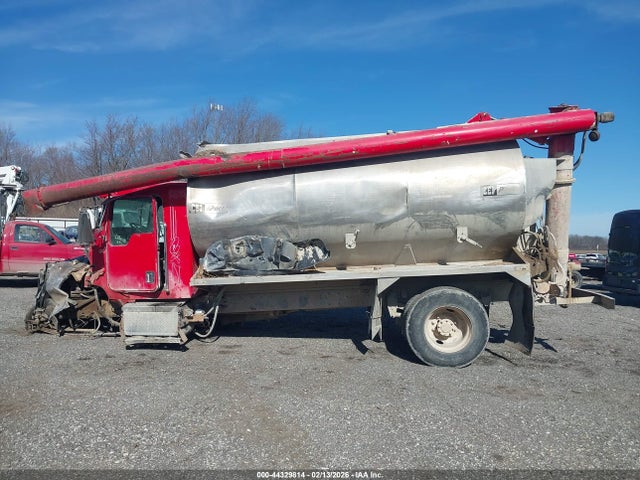 Продажа на аукционе авто 1998 Kenworth Construction T300, vin: 3BKMHD7X2WF791071, номер лота: 44329814