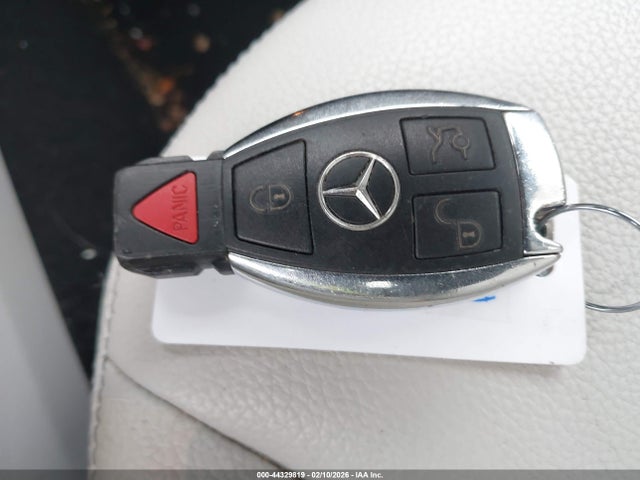 WDCTG4GBXFJ115791 Mercedes-Benz Gla 250 4matic