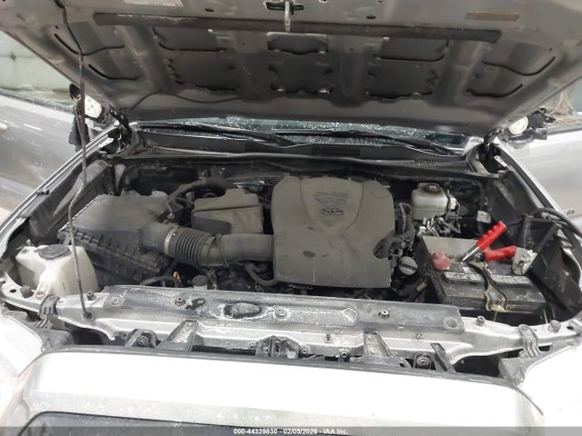 2022 Toyota Tacoma Trd Off Road მანქანა იყიდება აუქციონზე, vin: 3TYCZ5AN3NT069221, აუქციონის ნომერი: 44329830