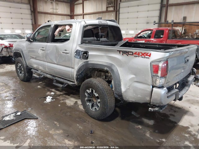2022 Toyota Tacoma Trd Off Road მანქანა იყიდება აუქციონზე, vin: 3TYCZ5AN3NT069221, აუქციონის ნომერი: 44329830