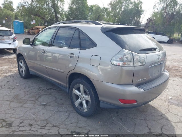 2005 LEXUS RX 330 JTJGA31U950058305 Photo 2
