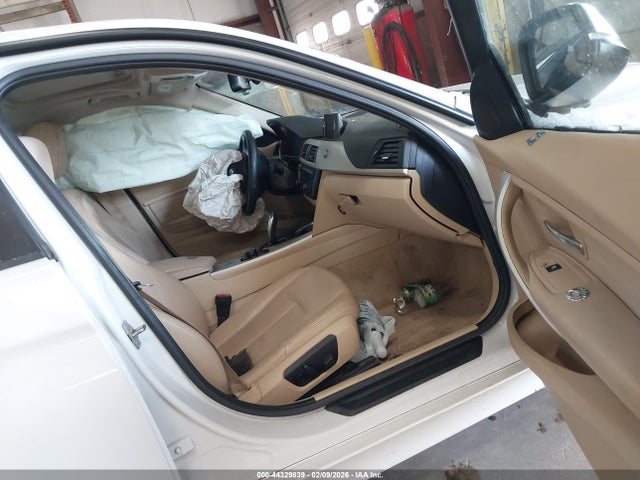 Aukcja sprzedaży 2015 Bmw 320i, vin: WBA3B1C55FK141421, numer aukcji: 44329839