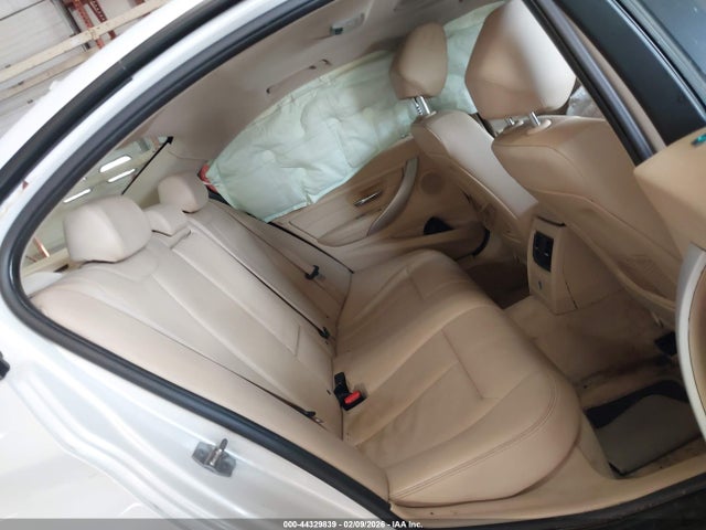 Aukcja sprzedaży 2015 Bmw 320i, vin: WBA3B1C55FK141421, numer aukcji: 44329839