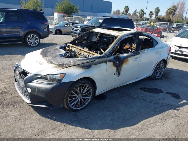 Lexus IS 250 2014 JTHBF1D20E5010805 Image 2