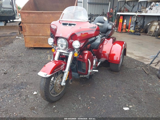 Harley-Davidson Flhtcutganv 2023 1HD1MEF1XPB851323 Image 2