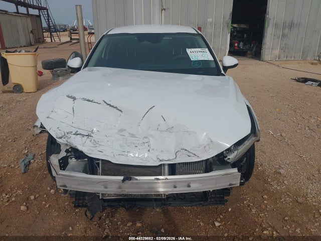 Продажа на аукционе авто 2022 Kia K5 Lx, vin: 5XXG24J21NG119844, номер лота: 44329882