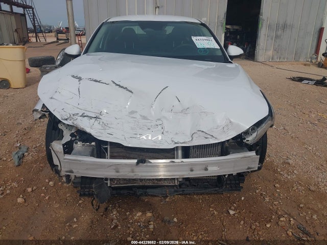 Продажа на аукционе авто 2022 Kia K5 Lx, vin: 5XXG24J21NG119844, номер лота: 44329882