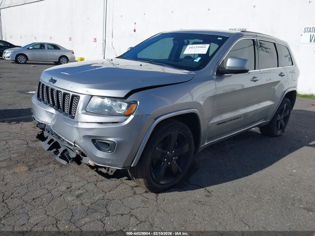 Jeep Grand Cherokee Altitude 2015 1C4RJFAG2FC675097 Image 2