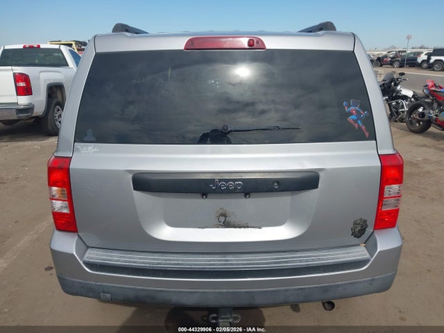 Jeep Patriot Sport 2015 1C4NJPBB3FD428799 Image 16