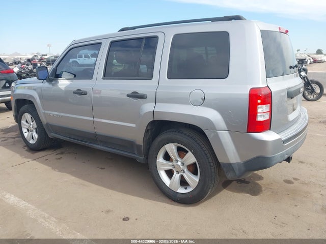 Jeep Patriot Sport 2015 1C4NJPBB3FD428799 Image 3