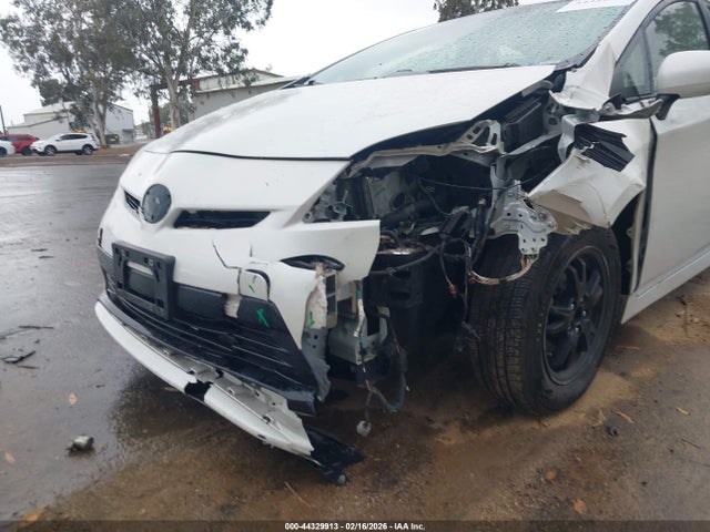 Toyota Prius Two 2015 JTDKN3DU6F0463293 Image 12