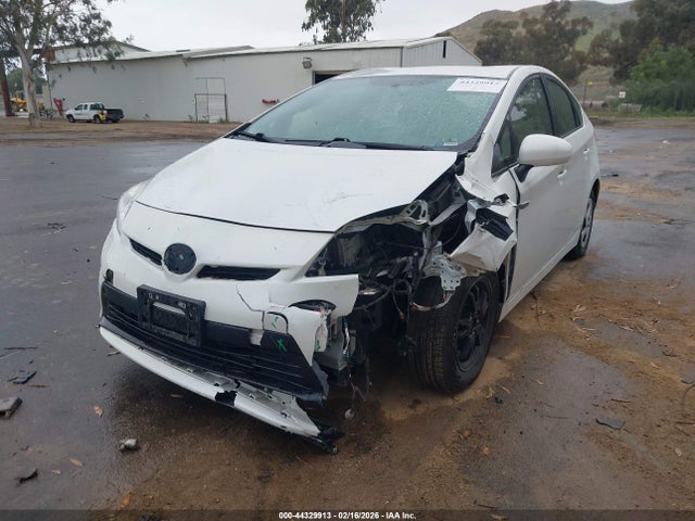 Toyota Prius Two 2015 JTDKN3DU6F0463293 Image 2