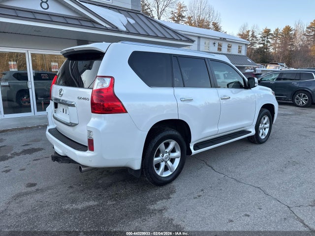 2011 LEXUS GX 460 JTJBM7FX9B5018655 Photo 3