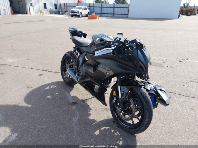 2025 YAMAHA YZFR7 JYARM38E3SA014917