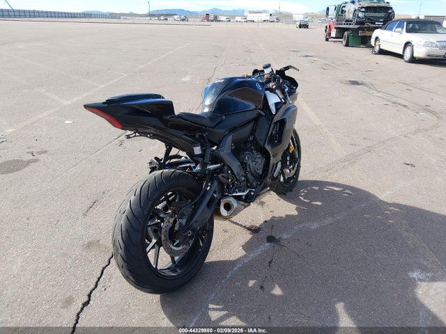 2025 YAMAHA YZFR7 JYARM38E3SA014917 Photo 3