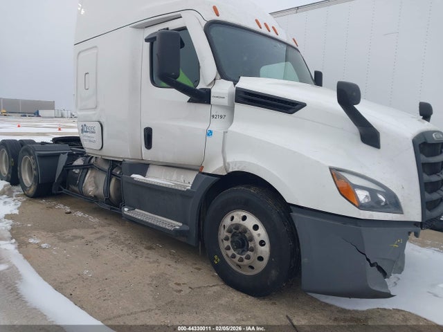 2022 Freightliner New Cascadia 126 მანქანა იყიდება აუქციონზე, vin: 3AKJHHDR1NSNF2044, აუქციონის ნომერი: 44330011