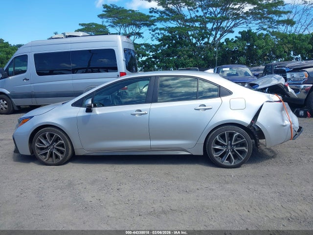 JTDS4MCE1NJ085654 Toyota COROLLA SE