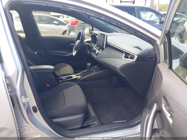 JTDS4MCE1NJ085654 Toyota COROLLA SE